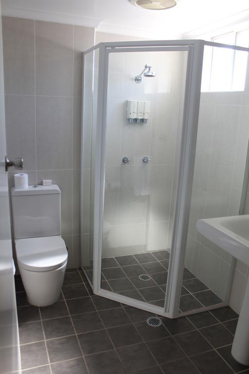 Mid City Motor Inn Singleton Δωμάτιο φωτογραφία