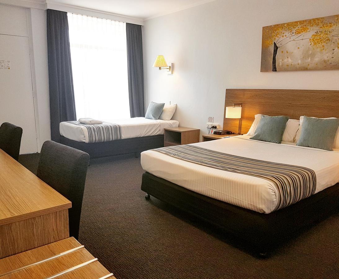 Mid City Motor Inn Singleton Εξωτερικό φωτογραφία