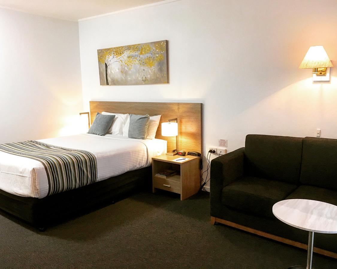 Mid City Motor Inn Singleton Εξωτερικό φωτογραφία