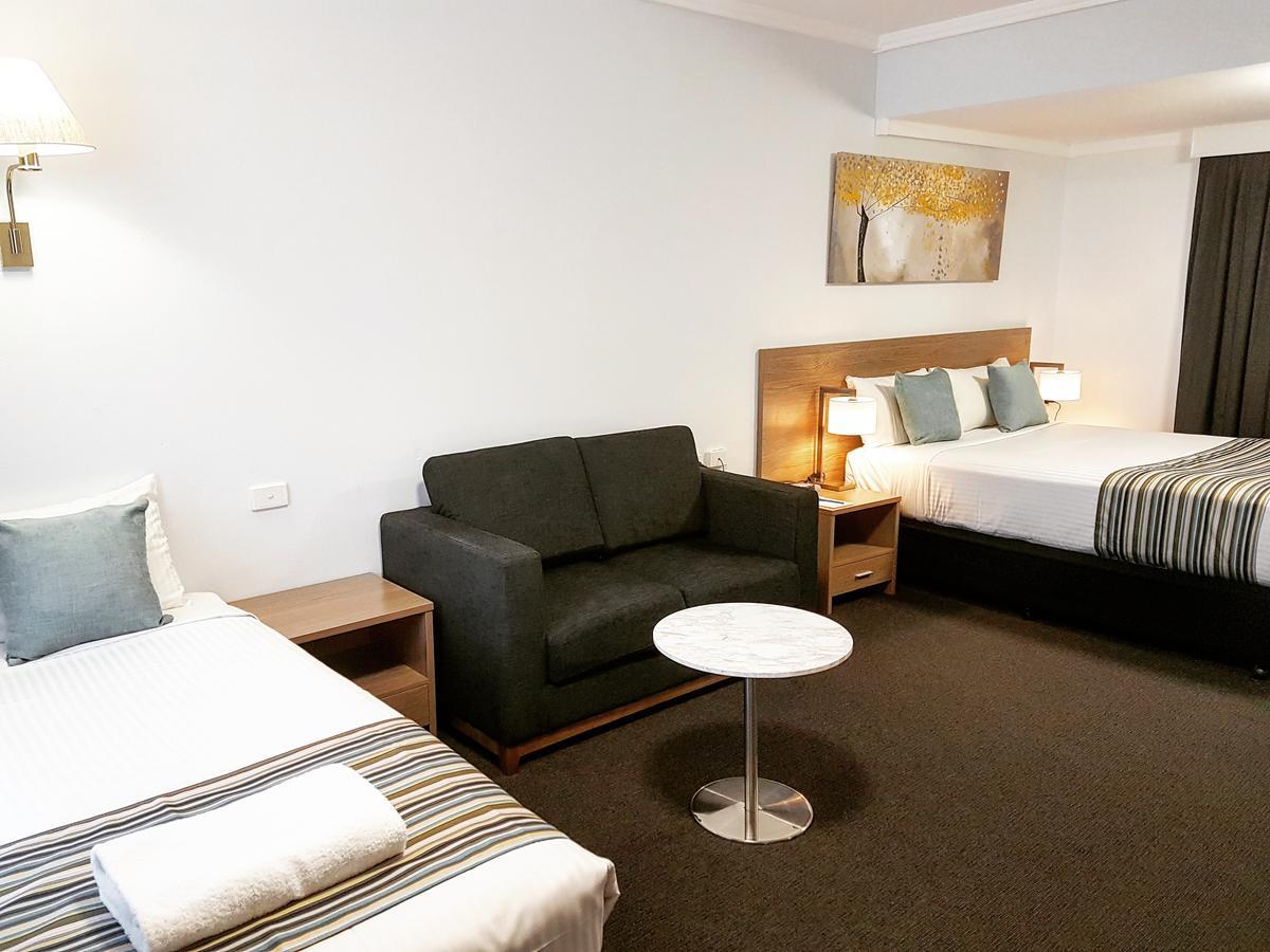 Mid City Motor Inn Singleton Εξωτερικό φωτογραφία