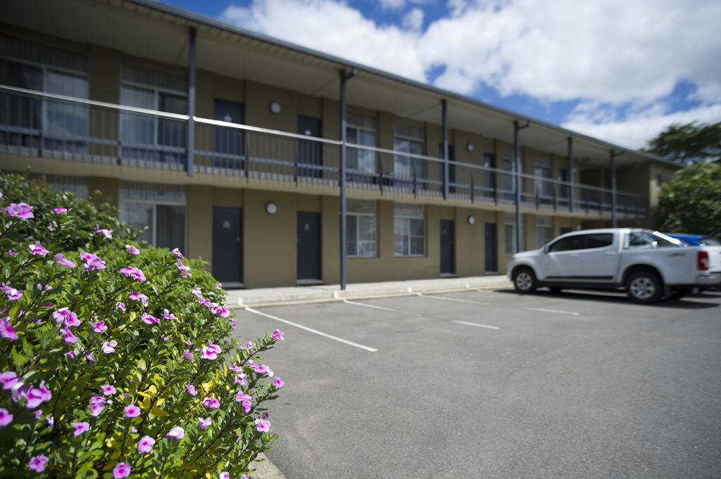 Mid City Motor Inn Singleton Εξωτερικό φωτογραφία