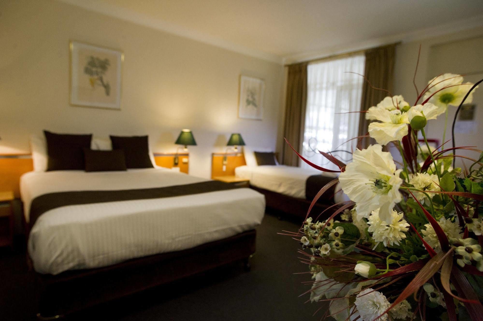 Mid City Motor Inn Singleton Εξωτερικό φωτογραφία