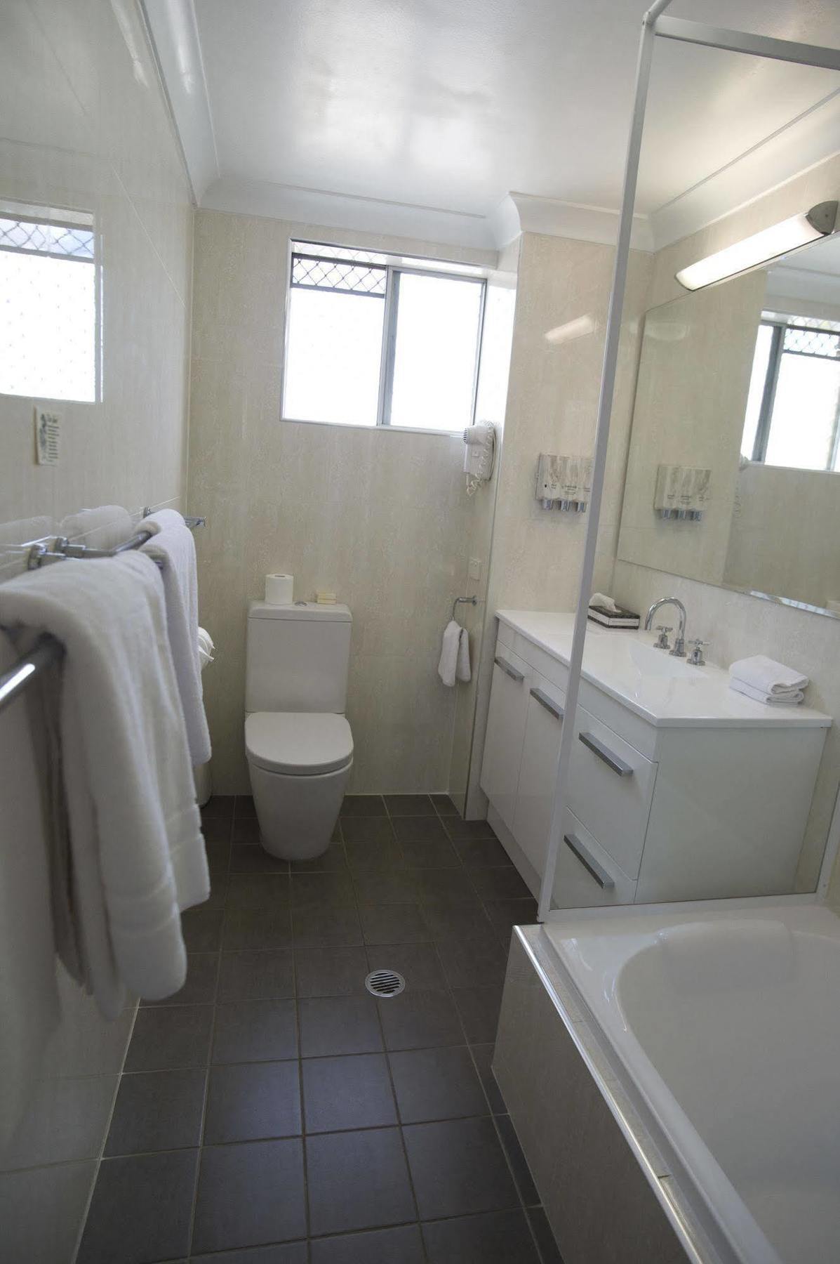 Mid City Motor Inn Singleton Εξωτερικό φωτογραφία