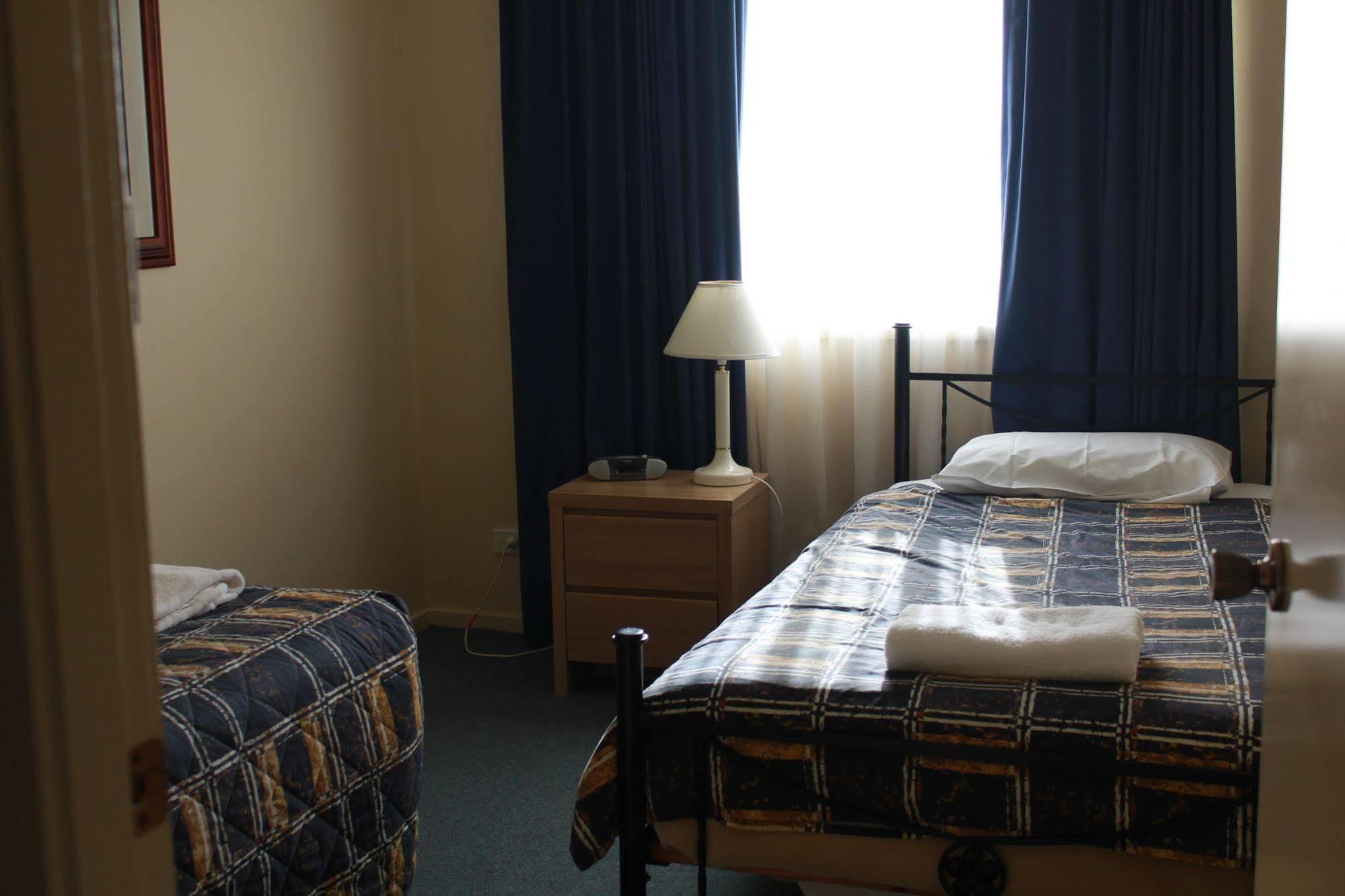 Mid City Motor Inn Singleton Εξωτερικό φωτογραφία