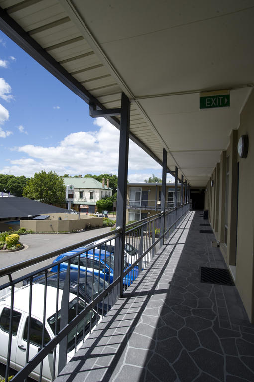 Mid City Motor Inn Singleton Εξωτερικό φωτογραφία