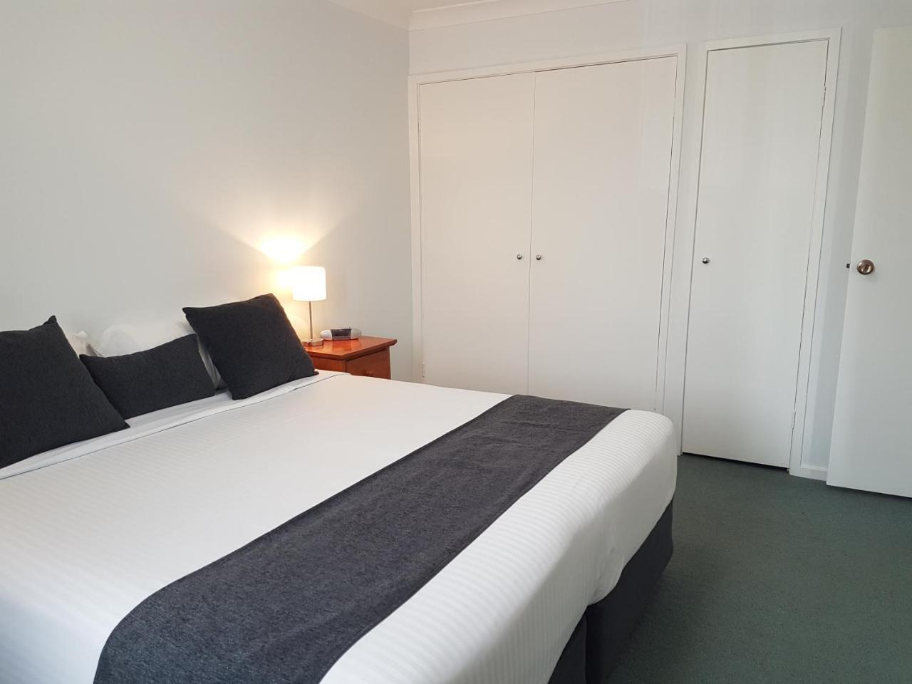Mid City Motor Inn Singleton Εξωτερικό φωτογραφία
