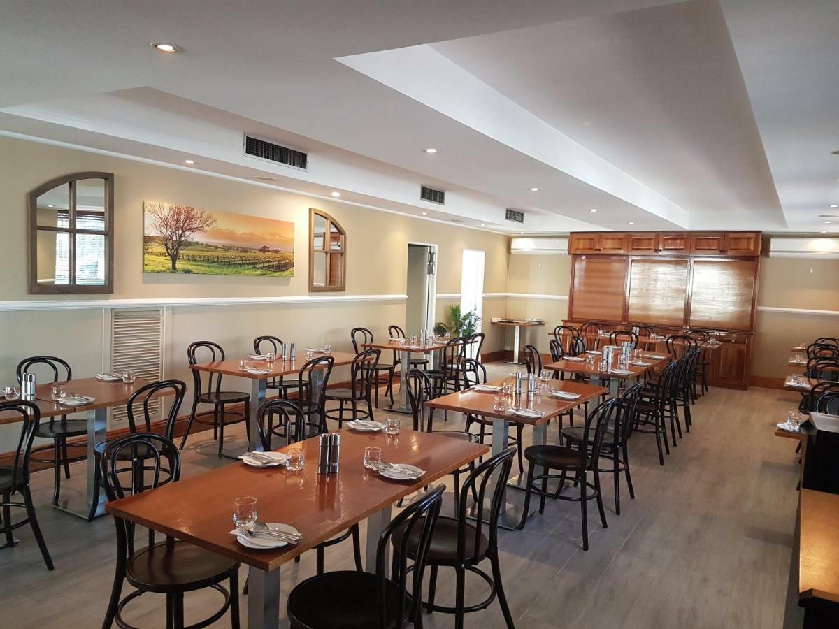 Mid City Motor Inn Singleton Εξωτερικό φωτογραφία