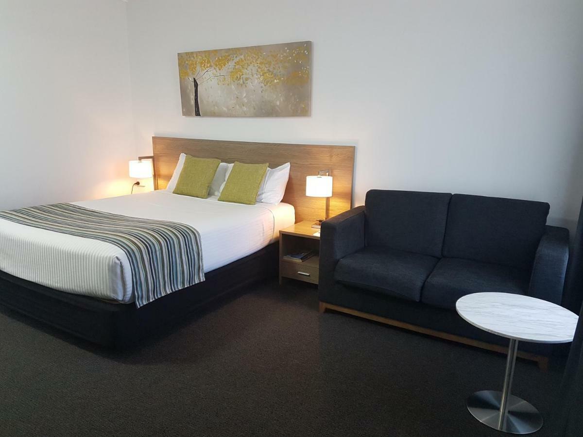 Mid City Motor Inn Singleton Εξωτερικό φωτογραφία